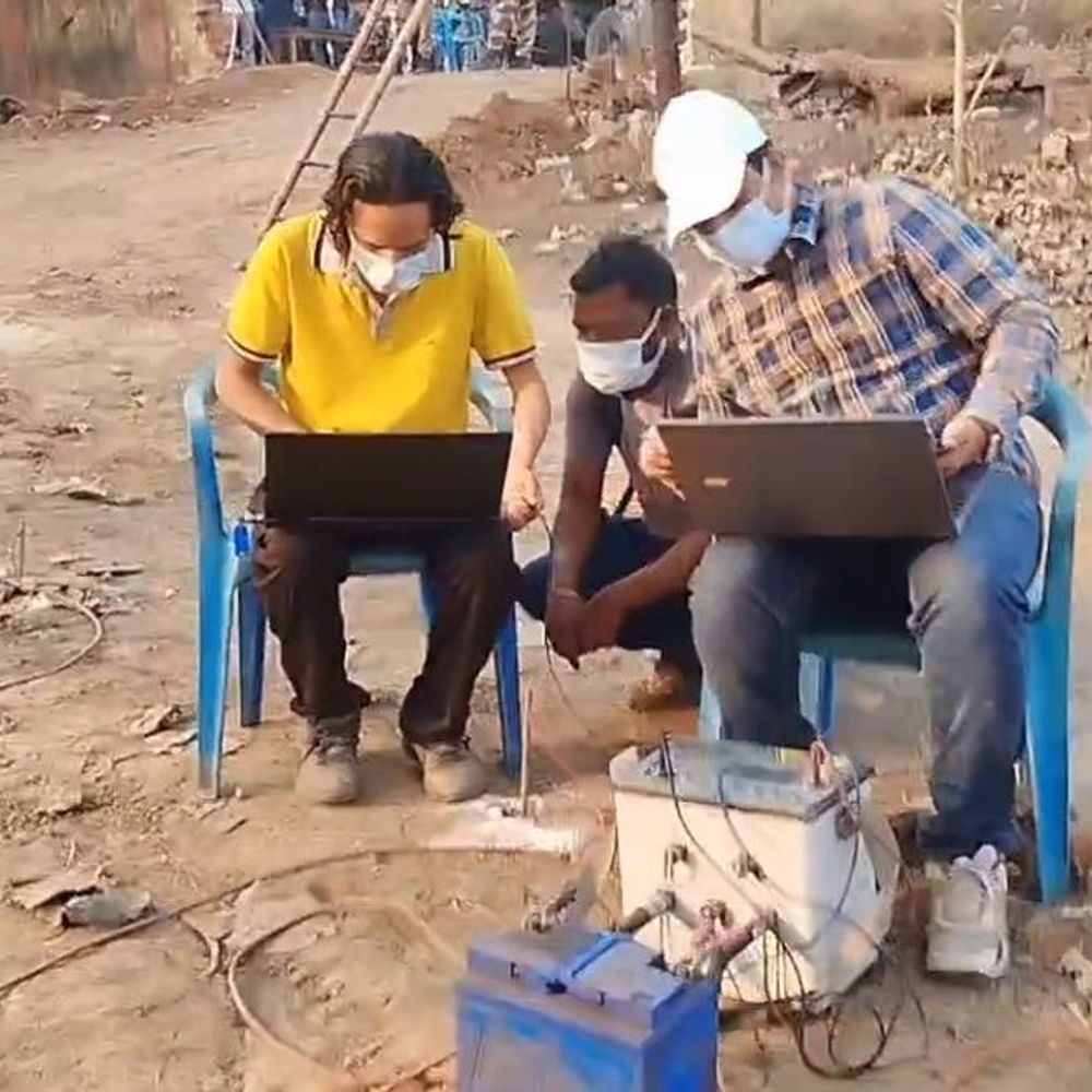 केंदुआडीह गैस रिसाव, राजपूत बस्ती में बोरहोल शुरू:  नाइट्रोजन फिलिंग से भूमिगत गैस पर काबू पाने का प्रयास – Dhanbad News