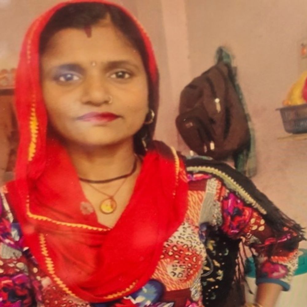 'भतीजों को निकाल लिया...भाभी नहीं मिल रहीं':हमीरपुर के गुलजारी बोले- कंकालों में खोजा, पहचान नहीं पाया, मथुरा हादसे में 13 जिंदा जले