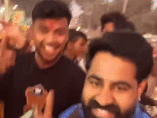 नीलाम होने के बाद रोने लगे कार्तिक शर्मा:बोले- माही भाई के साथ खेलने को लेकर उत्साहित हूं; चेन्नई ने 14.20 करोड़ में खरीदा