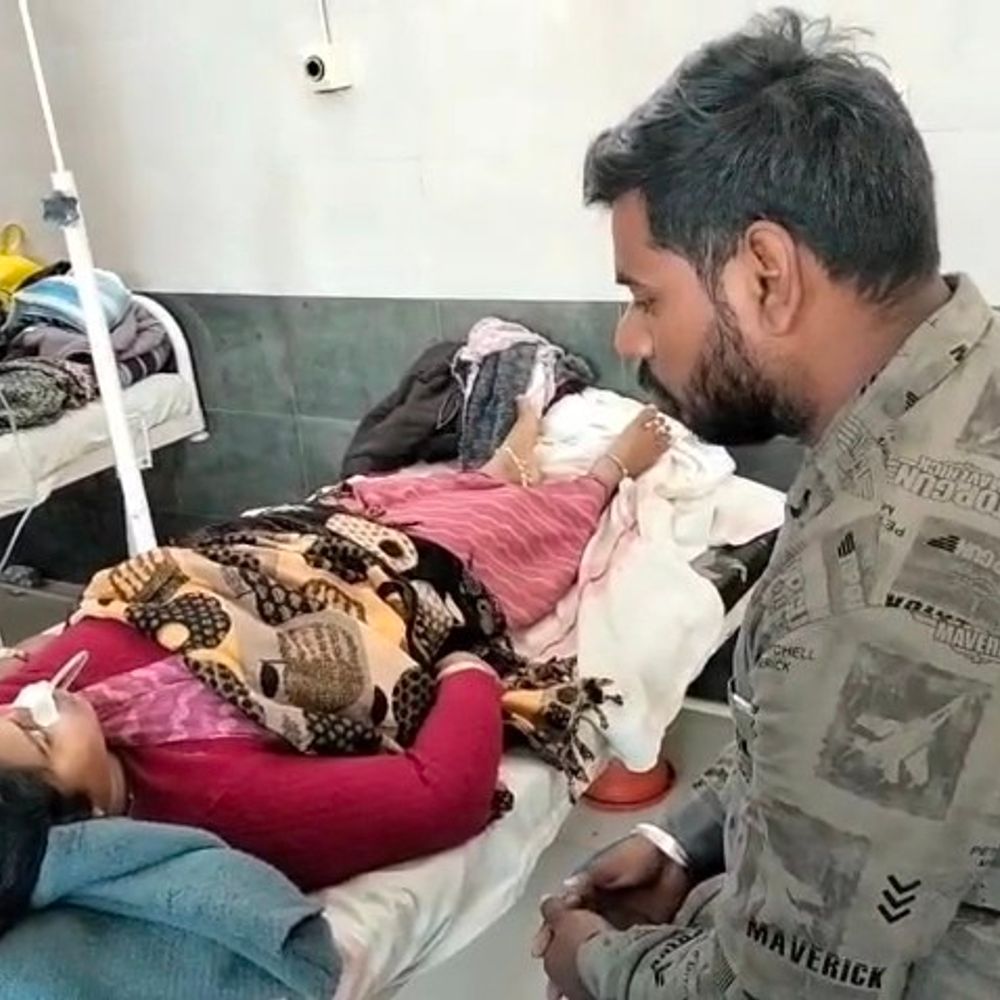 महिला ने खाप पंचायत के फैसले से खाया जहरीला पदार्थ:पति पर 9.50 लाख जुर्माना, समाज से बहिष्कार; पुलिस जांच शुरू