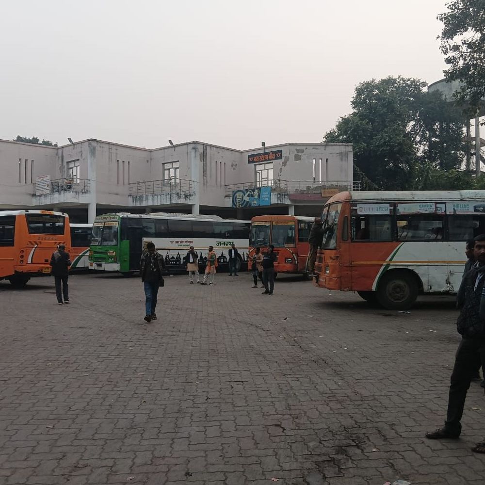 माघ मेले के लिए चलेंगी 280 बसें:चित्रकूट धाम मंडल से होंगी संचालित, बांदा को मिलेंगी 80