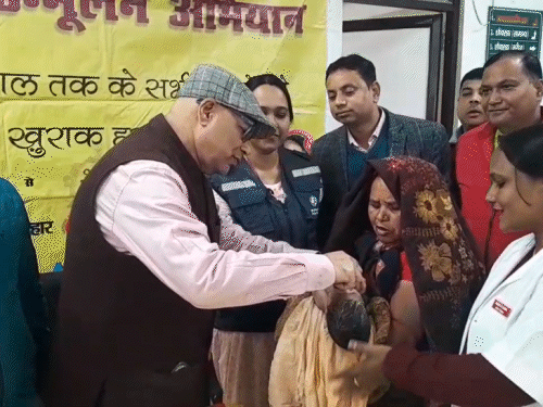 बेगूसराय में पल्स पोलियो अभियान का शुभारंभ:पूरे जिले में 4,79,795 बच्चों को पिलाई जाएगी खुराक; 2011 के बाद कोई केस सामने नहीं आया