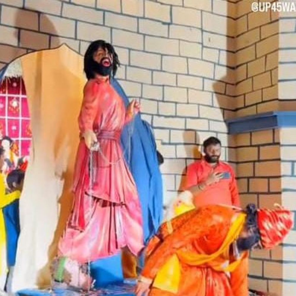 अंबेडकरनगर में सरकारी ऑडिटोरियम नहीं:रंगमंच कलाकारों को नहीं मिल रहा मंच, तहसील मुख्यालय पर निर्माण की मांग