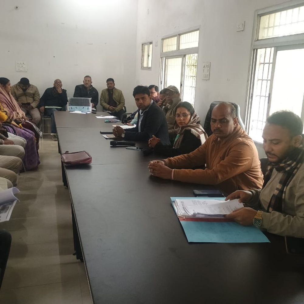 परबत्ता में पंचायत समिति की बैठक हंगामेदार रही:योजनाओं की अनदेखी और धान खरीद में देरी को लेकर कृषि विभाग पर सदस्यों ने लगाए आरोप