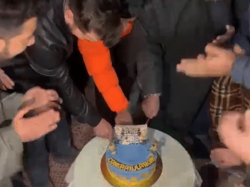 पिता डॉक्टर बनाना चाहते थे, बेटे ने क्रिकेट चुना:आकिब के पिता बोले- मेडिकल कॉलेज की परीक्षा भी दी; दिल्ली कैपिटल्स से खेलेंगे