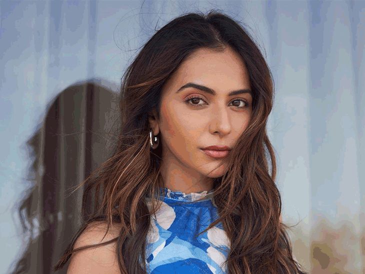 रकुल प्रीत ने करवाई प्लास्टिक सर्जरी!:सोशल मीडिया पर कॉस्मेटिक सर्जन का दावा, एक्ट्रेस ने पोस्ट लिख शख्स को लगाई फटकार