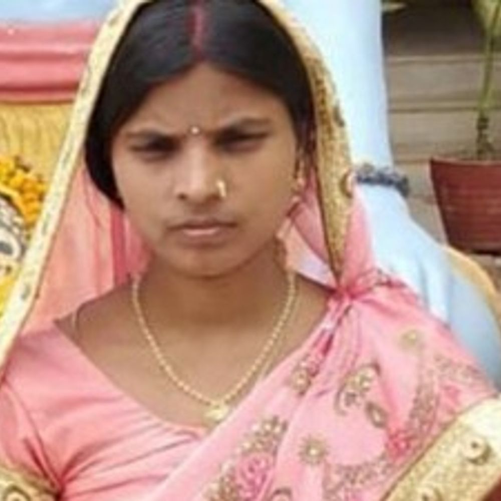 सड़क हादसे में जख्मी भोजपुर की महिला की मौत:लखनऊ में ट्रेन छूटने के बाद सड़क पार रही थी; अज्ञात वाहन ने मारी टक्कर, इलाज के दौरान हुई मौत