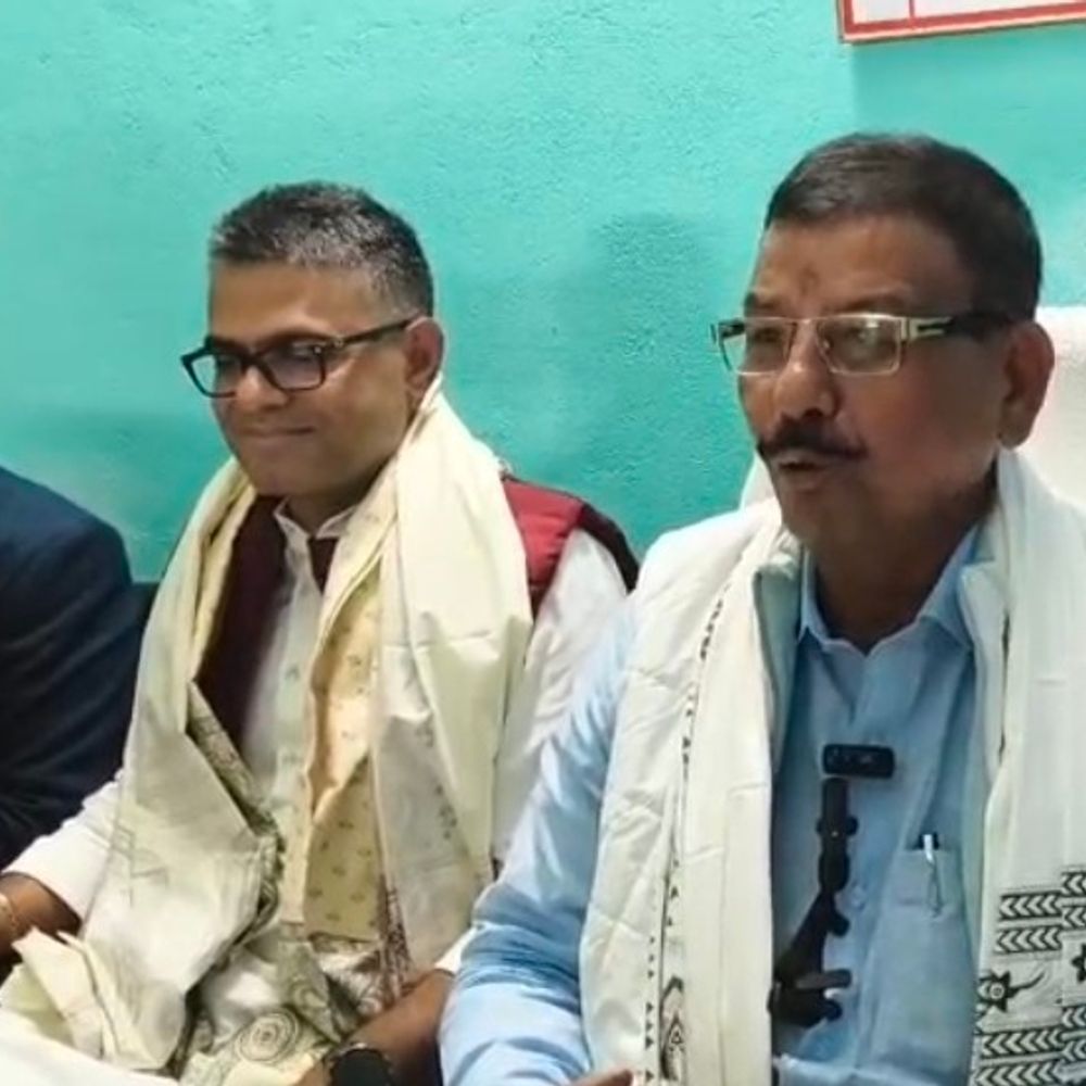 मधुबनी में नगर निगम की बैठक:विधायक हुए शामिल, कहा - 2 साल में विकास और सौंदर्यीकरण कार्य को पूरा कर लेंगे