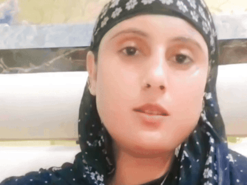 स्टेज से दीवार कूदकर भागी डांसर का नया VIDEO:लेडी डांसरों से छेड़छाड़ पर सफाई दी; नूंह में सलमान अली के गाने पर हंगामा हुआ था