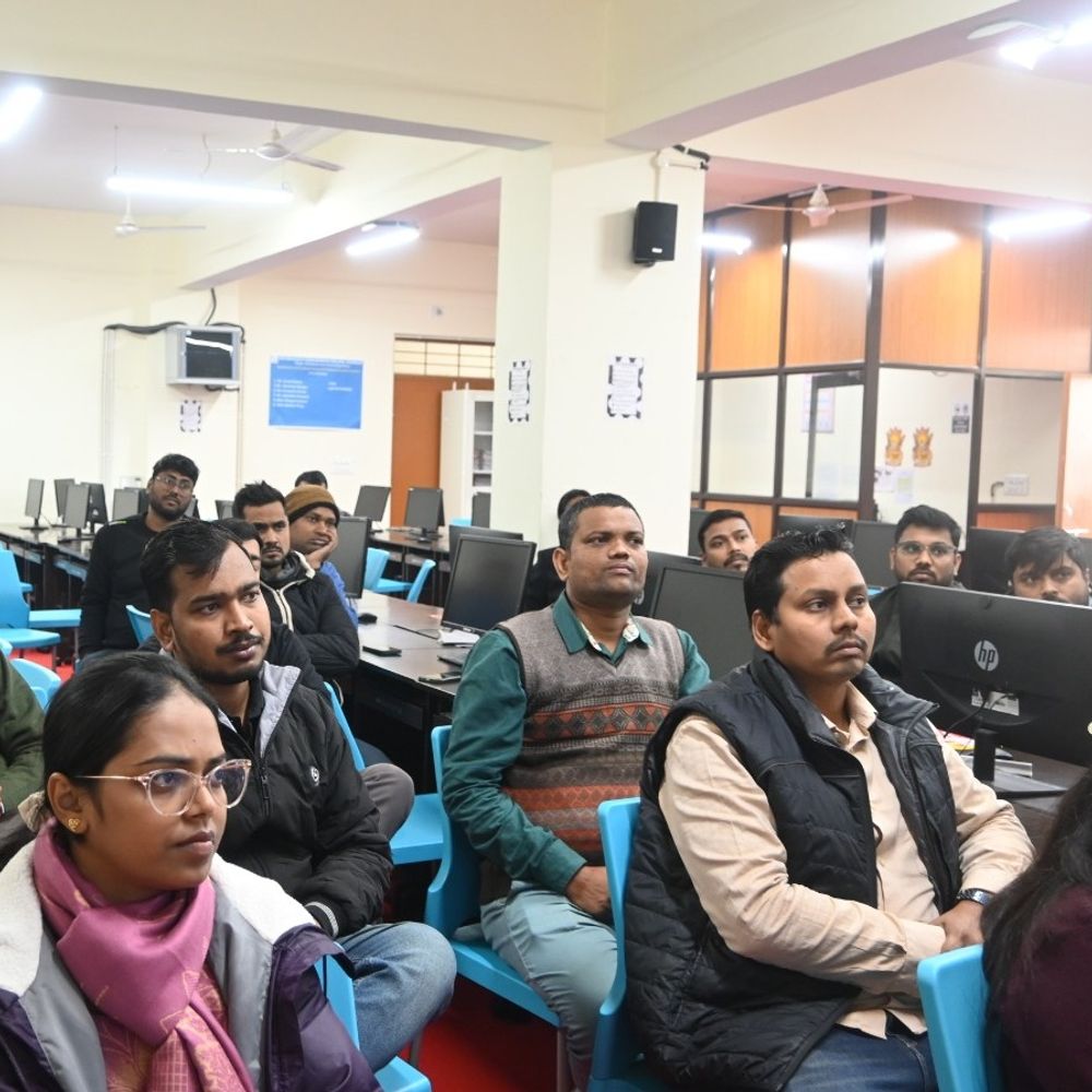 शिवहर इंजीनियरिंग कॉलेज में POSH एक्ट सेशन:फैकल्टी-स्टाफ को अधिनियम के बारे में बताया, प्रावधान-अधिकार-जिम्मेदारी की जानकारी दी