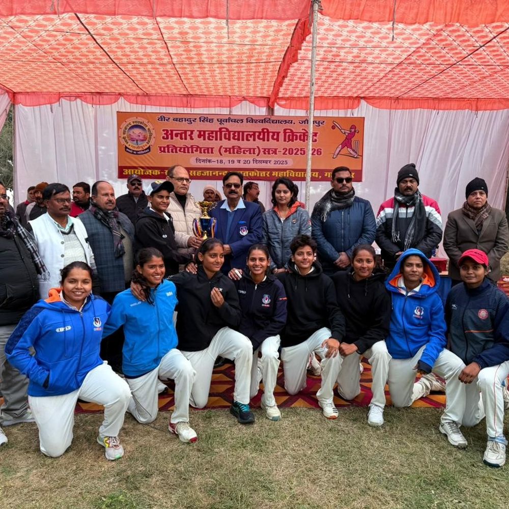 जौनपुर सूर्यबली महाविद्यालय ने जीती महिला क्रिकेट प्रतियोगिता:स्वामी सहजानंद महाविद्यालय में हुआ आयोजन, पूर्वांचल विश्वविद्यालय टीम का चयन