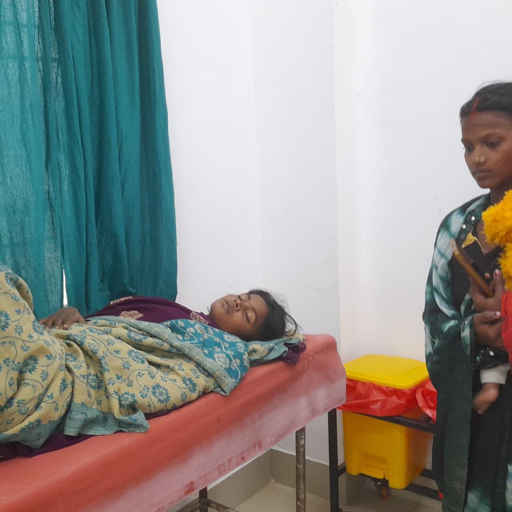 कुशोखर में देवर ने भाभी ने पर किया हमला:महिला गंभीर रूप से घायल, घरेलू विवाद में मारपीट