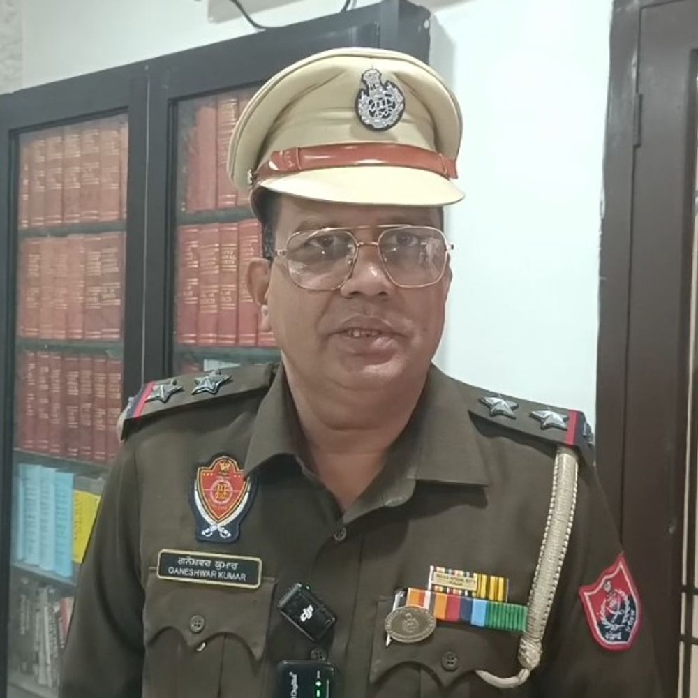 मानसा में बैंक मैनेजर से मांगी 25 लाख की रंगदारी:  आरोपी गिरफ्तार; खुद को गैंगस्टर बता हथियार खरीदने को मांगे रुपए – Mansa News