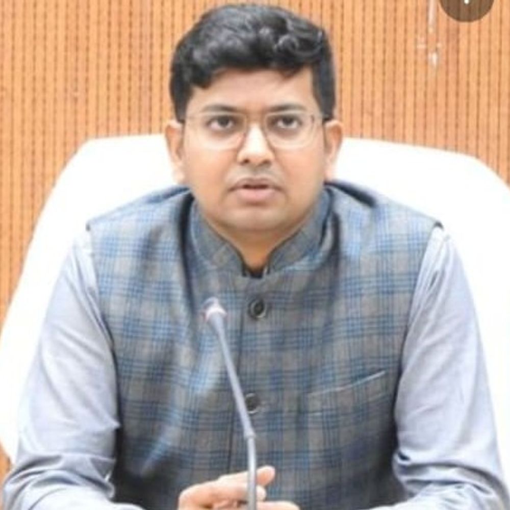 शीतलहर के चलते 20 दिसंबर को 12वीं तक स्कूल बंद:आदेश का पालन नहीं करने पर प्रधानाध्यापक के खिलाफ होगी कार्रवाई