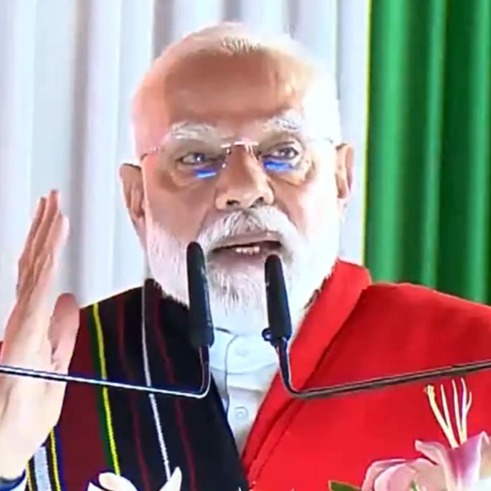 पीएम मोदी का आज पश्चिम बंगाल और असम का दौरा:बंगाल में ₹3200 करोड़ के प्रोजेक्ट्स की नींव रखेंगे, असम में एयरपोर्ट टर्मिनल का इनॉगरेशन