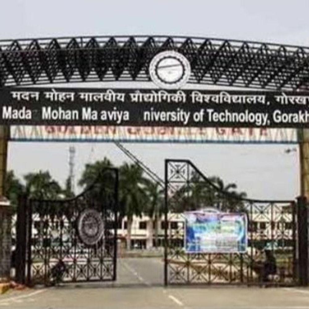 MMMUT में 'आईडियाथॉन 2025' का आयोजन:स्टूडेंट्स में दिखा उत्साह और कंपटीशन, इनोवेटिव आइडिया का हुआ प्रेजेंटेशन