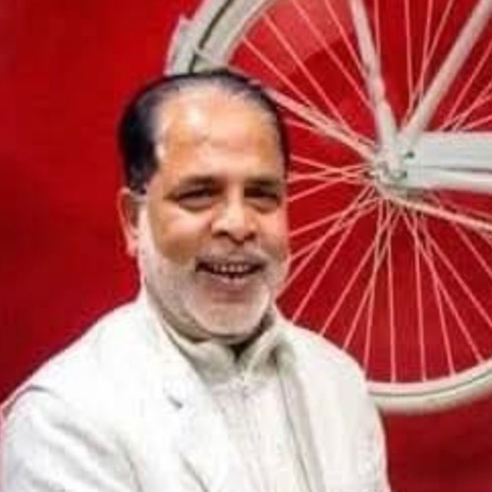 पूर्व नपा अध्यक्ष ने कब्रिस्तान तोड़ने के आरोपों को नकारा:DM को सौंपा पत्र, कहा-सरकार की प्रशंसा करने पर छवि खराब करने की साजिश