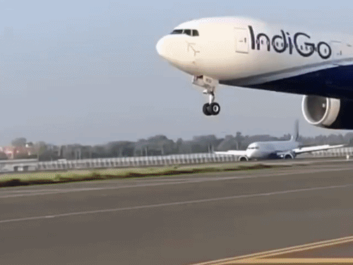 बरेली में शिमला जैसी ठंड, बर्फीली हवाओ का कहर:आसमान में छाए बादल, शनिवार को 6 ट्रेनें कैंसिल, 2 दर्जन ट्रेनें कई-कई घंटे देरी से चल रही