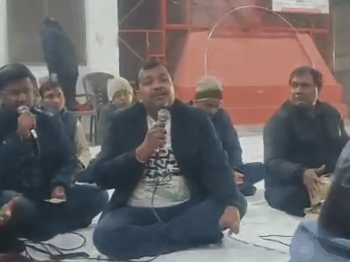 कालीबाड़ी में गूंजा दादी का भजन:भव्य कीर्तन से भक्तिमय हुआ परिसर, श्रद्धालुओं ने की मंगल कामना