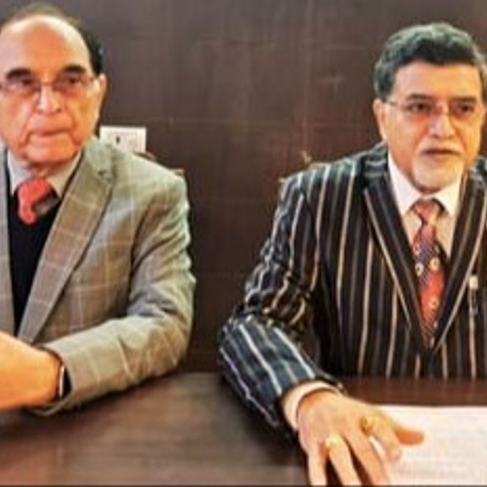 वाराणसी में आज 2400 डॉक्टर चुनेंगे अपना नेतृत्व:आईएमए अध्यक्ष-सचिव समेत 97 पदों के लिए चुनाव, मतदान को जुटे सर्जन