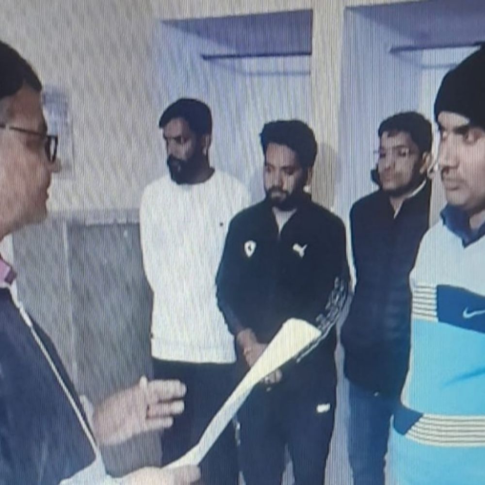 हरियाणा पुलिस टीम राजस्थान में रिश्वत लेती पकड़ी गई:SI की गाड़ी से ₹6 लाख मिले; जोधपुर में गुरुग्राम का ASI ₹3 लाख लेता गिरफ्तार