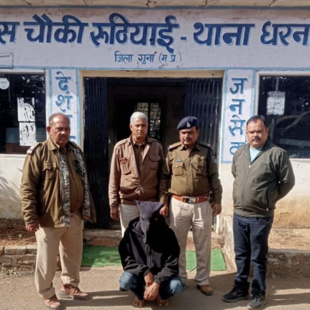 दुल्हन को किडनैप करने वाला आरोपी गिरफ्तार:फिल्मी स्टाइल में दूल्हे को पीटकर हाइवे से उठा ले गए थे बदमाश; 8 महीने से फरार था