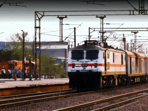 माघ मेला में गोरखपुर से चलेगी स्पेशल ट्रेन:यात्रियों को मिलेंगी राहत, जानिए डेट और टइमिंग