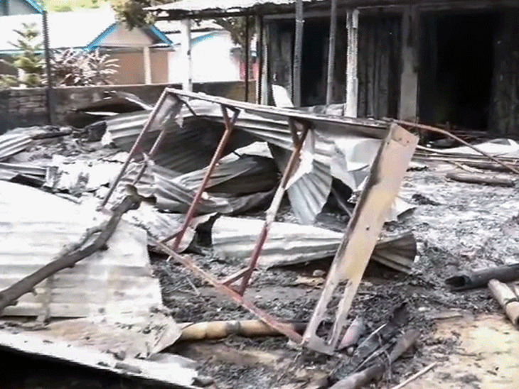 असम में लगातार दूसरे दिन हिंसा, 2 की मौत:38 पुलिसकर्मियों समेत कुल 45 घायल, चराई जमीन पर अतिक्रमण का विरोध कर रहे जनजातीय लोग