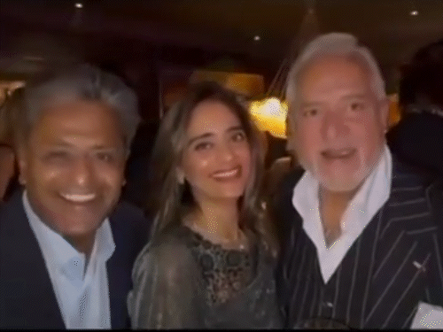 कारोबारी माल्या-ललित मोदी का VIDEO:खुद को भारत के 'दो सबसे बड़े भगोड़े' कहा; बॉम्बे हाईकोर्ट ने पूछा- माल्या भारत कब लौटेंगे