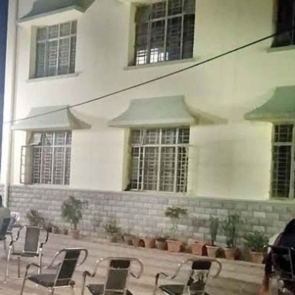 हिमाचल में बालिका आश्रम से दो छात्राएं भागीं:  शिमला पुलिस ने पकड़ा, रात में पठानकोट पहुंची, पहले भी ऐसा कर चुकी हैं – Dharamshala News