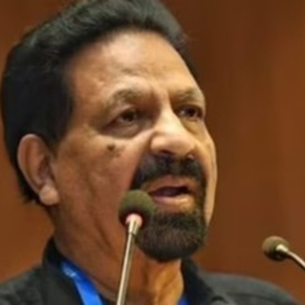 महिला के साथ छेड़खानी के आरोप में मलयालम फिल्ममेकर गिरफ्तार:अदालत से पहले ही मिली अग्रिम जमानत के कारण तुरंत रिहा कर दिया गया