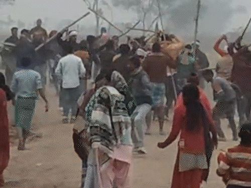 भागलपुर के इस्माइलपुर झड़प मामले में 13 नामजद पर FIR:20 अज्ञात के खिलाफ भी केस दर्ज, पशु चरने को लेकर दो पक्षों में झड़प हुई थी