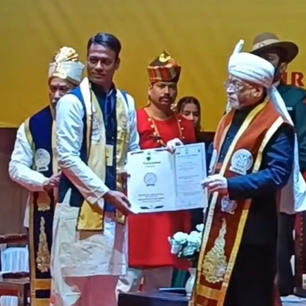 बीबीएमकेयू के द्वितीय दीक्षांत समारोह में पहुंचे राज्यपाल:  कहा-हर शिक्षित युवा एक बच्चे का भविष्य संवारने का संकल्प ले – Dhanbad News