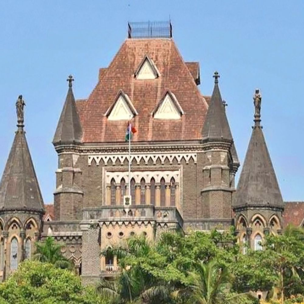 बॉम्बे हाईकोर्ट बोला- पद्म और भारत रत्न अवॉर्ड उपाधि नहीं:इसे नाम के आगे या पीछे नहीं लगाया जा सकता, ऐसा करना कानूनी तौर पर गलत