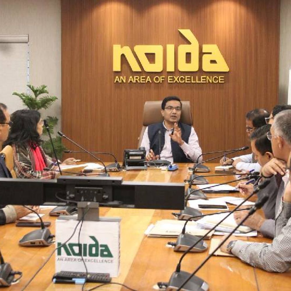 34 हजार करोड़ बकाया, बुनियादी सुविधाओं पर दिखेगा असर:116 बिल्डरों ने नहीं दिया प्राधिकरण का बकाया, यूनिटेक , आम्रपाली और सुपरटेक बड़े बकाएदार