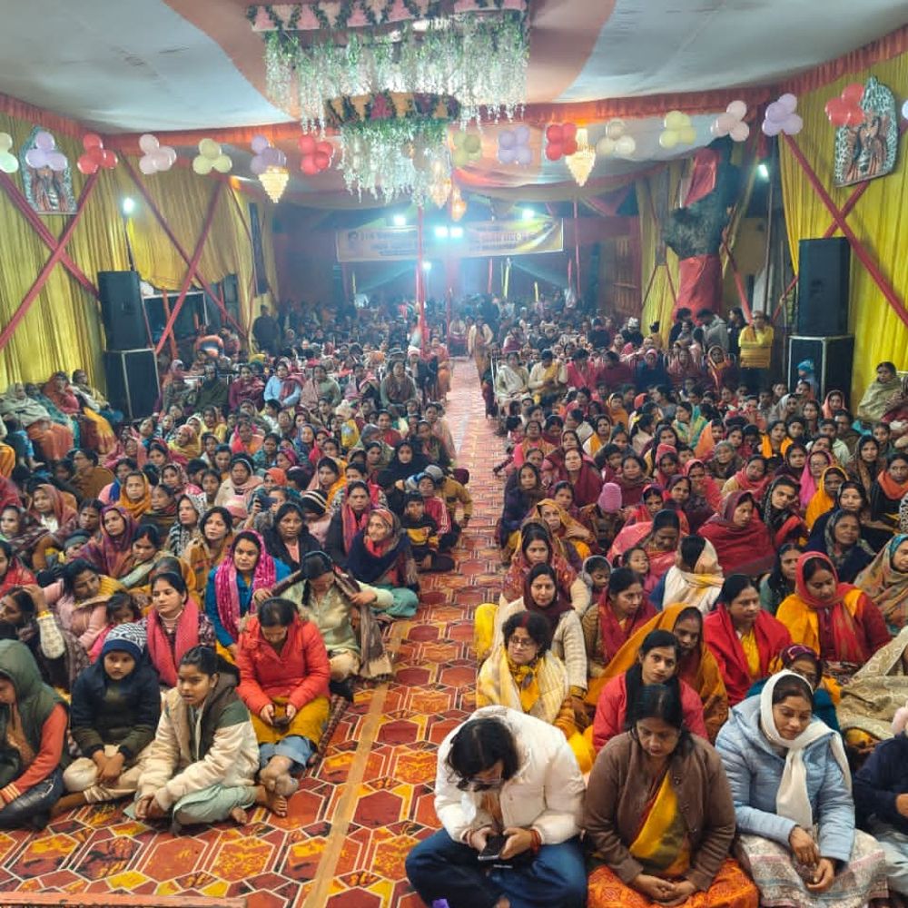 लखनऊ में रुक्मणी के विवाह में नाचे भक्त:शिव श्याम मंदिर में चल रही श्रीमद्भागवत कथा, व्यास बोले- प्रभु शरणागत की रक्षा करते हैं