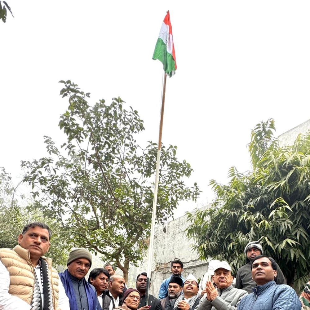 कांग्रेस के स्थापना दिवस पर किया ध्वजारोहण:सांप्रदायिक ताकतों से लड़ने का संकल्प, कहा- शोषितों-वंचितों के लिए आखिरी सांस तक लड़ेंगे