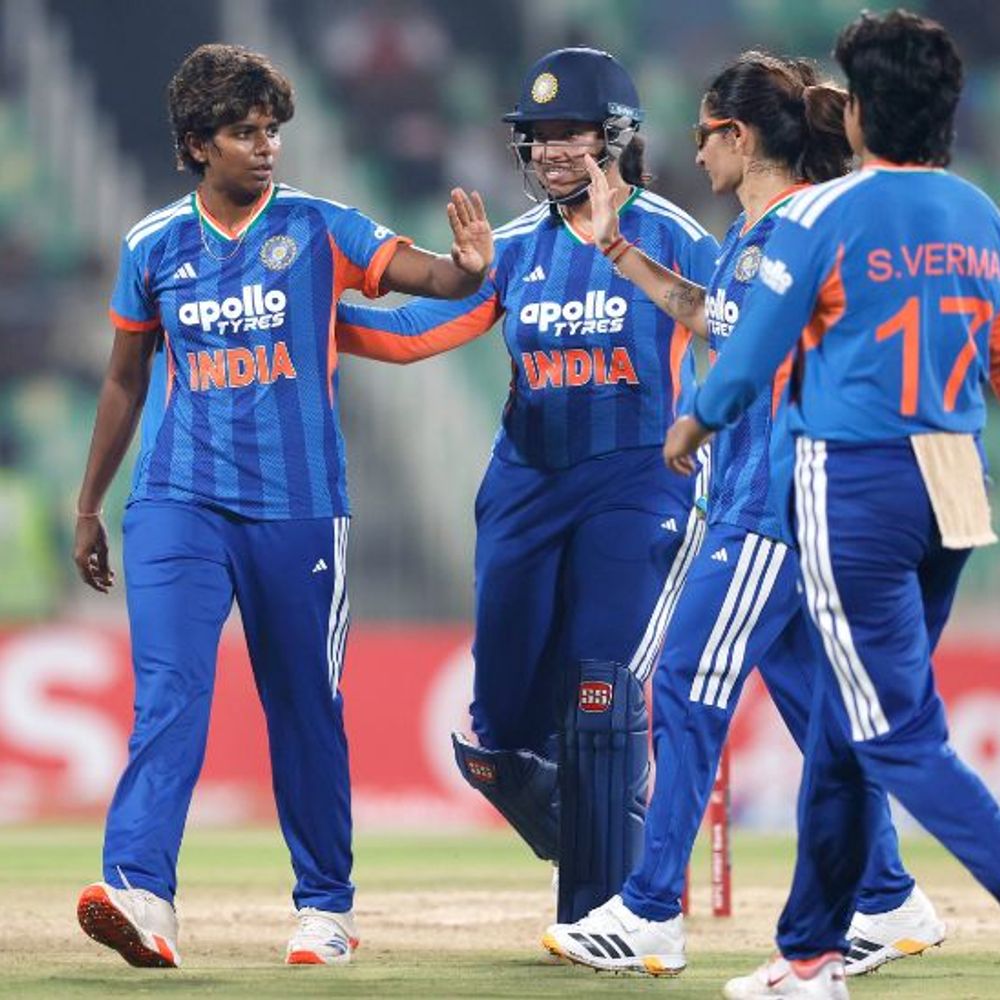 इंडिया विमेंस ने 30 रन से चौथा टी-20 जीता:शेफाली-मंधाना ने 162 रन की पार्टनरशिप की; श्रीलंका के खिलाफ सीरीज में 4-0 से आगे हुए