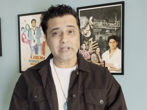 भूतनाथ के डायरेक्टर ने तीन फिल्मों की घोषणा की:विवेक शर्मा बोले- ये पारिवारिक फिल्मों की सीरीज हैं, न्यूकमर्स के साथ बड़े स्टार्स भी होंगे