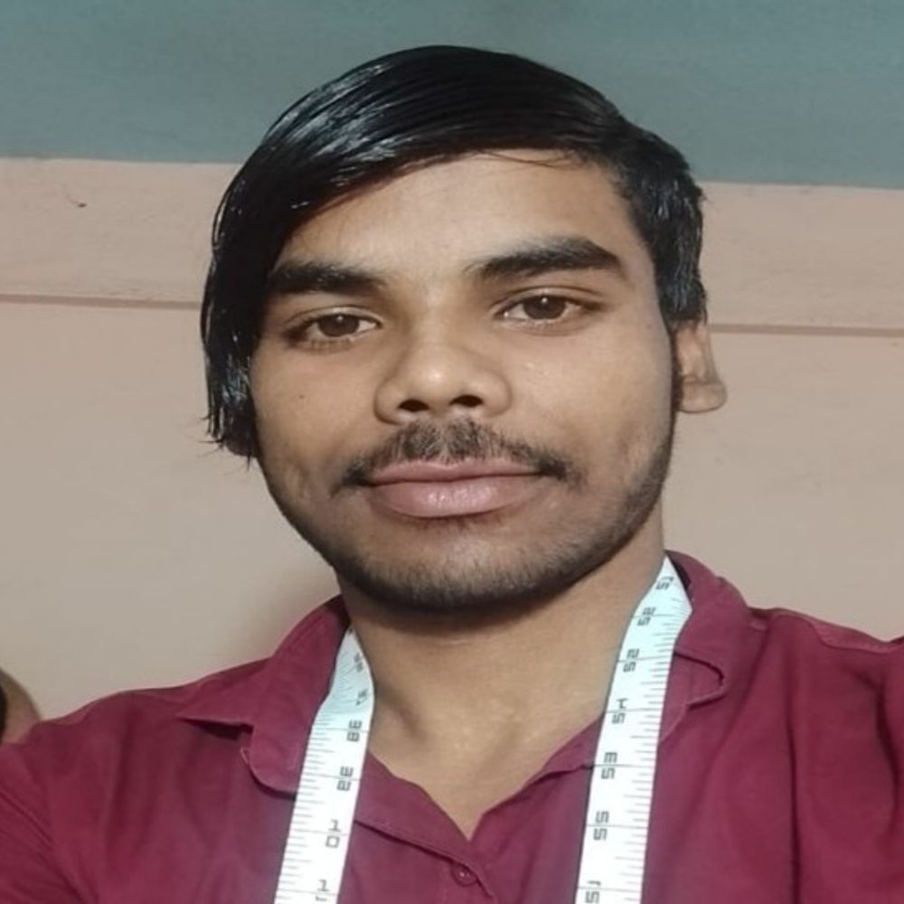 सुल्तानपुर में युवक की मौत, पोस्टमार्टम में आत्महत्या की पुष्टि:पिता से 2 हजार न मिलने पर नाराज होकर शराब पी, फंदे पर लटका