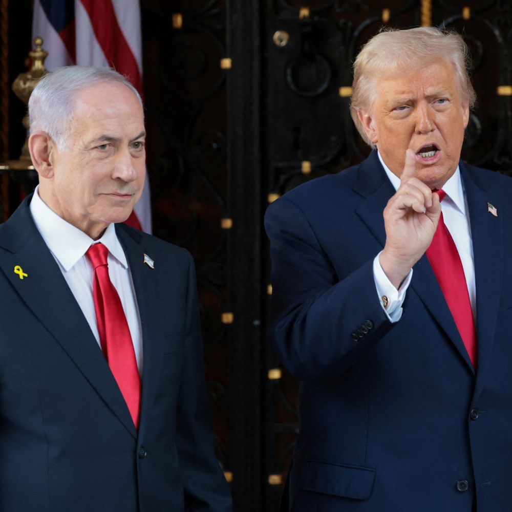 ट्रम्प बोले- ईरान पर फिर हमला करेंगे:कहा- दोबारा न्यूक्लियर प्रोग्राम शुरू न करे; हमास को भी जल्द हथियार छोड़ने की चेतावनी दी