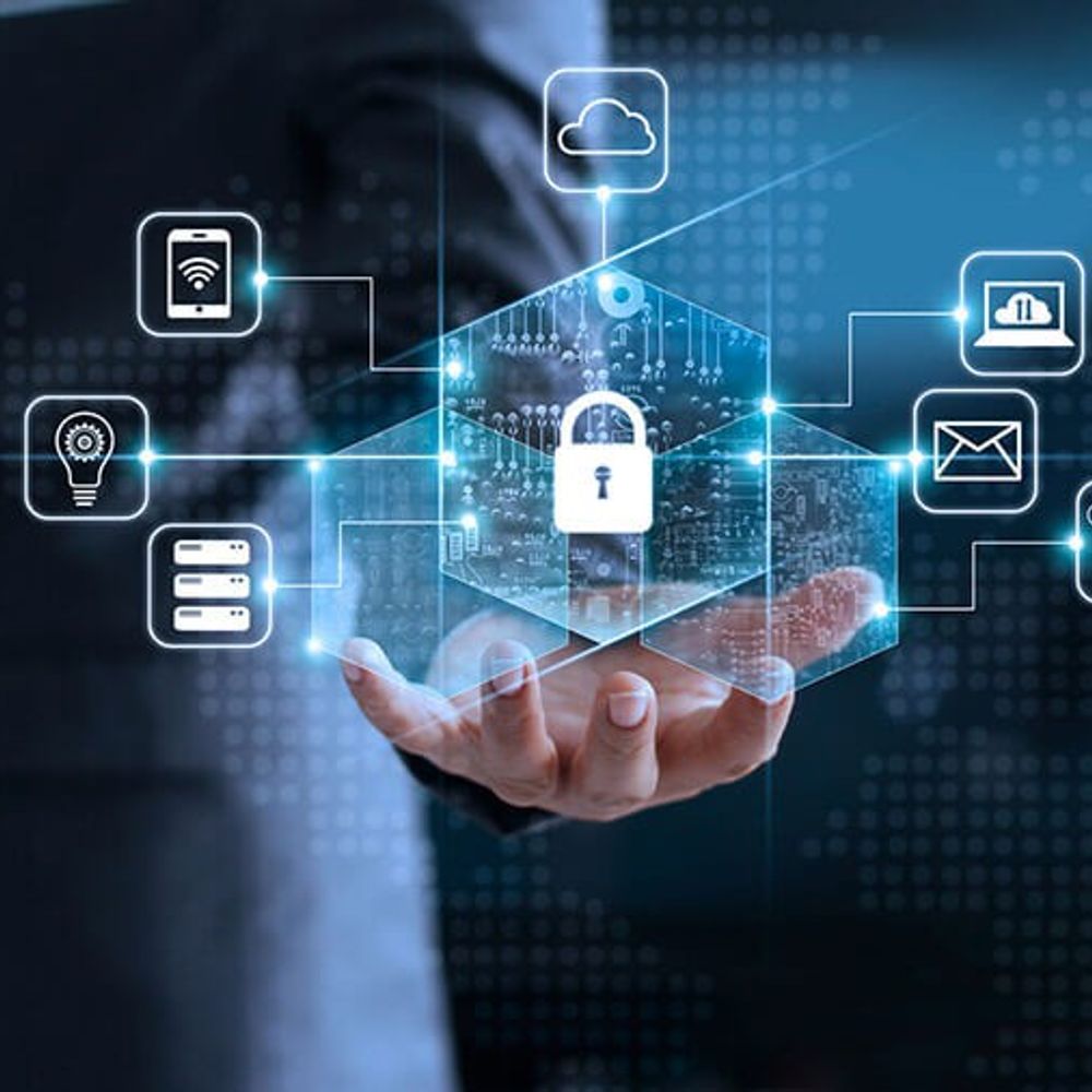 सोशल मीडिया पर अश्लील कंटेंट को लेकर केंद्र की चेतावनी:एडवाइडरी में कहा- कंपनियां ऐसे कंटेंट पर रोक लगाएं, नहीं तो केस होगा