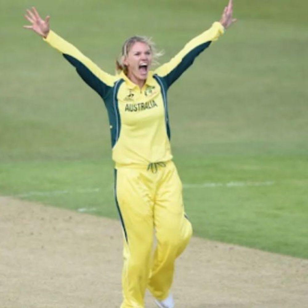 MI ने क्रिस्टन बीम्स को कोचिंग स्टाफ में शामिल किया:पूर्व ऑस्ट्रेलियाई लेग स्पिनर को स्पिन बॉलिंग कोच की जिम्मेदारी दी