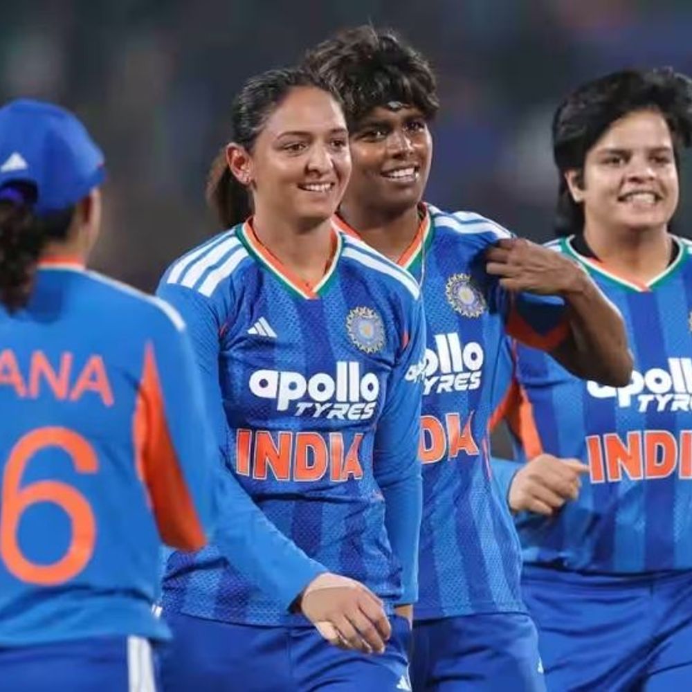 इंडिया विमेंस ने तीसरी बार 5-0 से टी-20 सीरीज जीती:श्रीलंका को 15 रन से पांचवां मैच हराया, कप्तान हरमनप्रीत की फिफ्टी