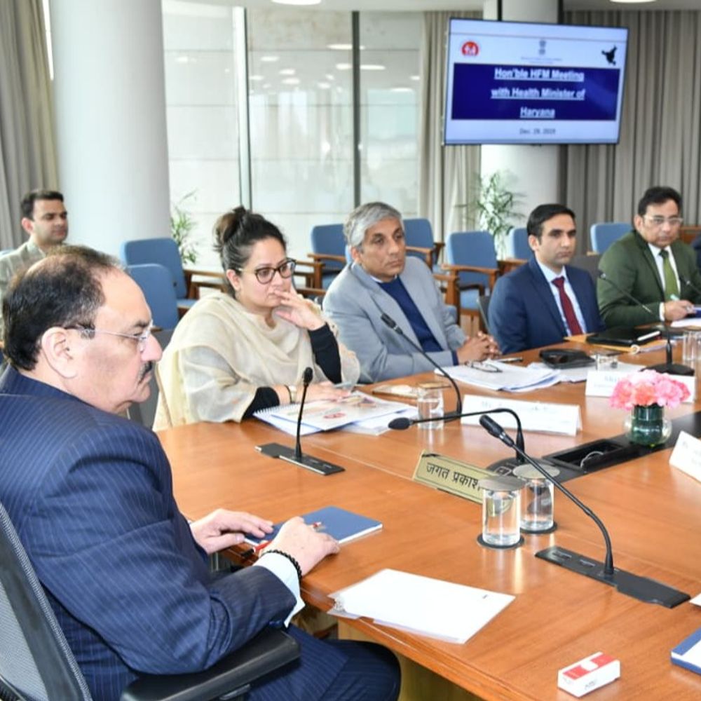 हरियाणा में 70% हेल्थ बजट सैलरी पर हो रहा खर्च:केंद्र ने 50 प्रतिशत पर लाने की हिदायत दी; रेसलाइजेशन भर्ती की सलाह