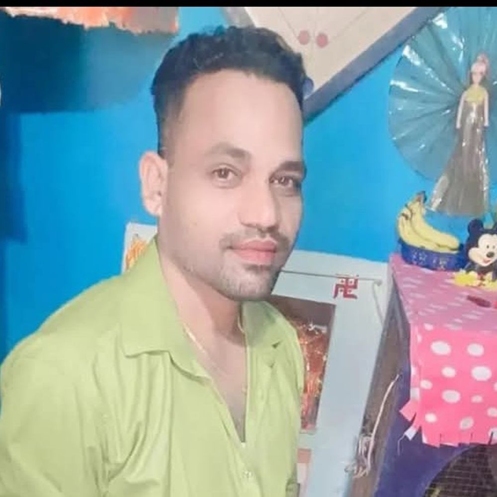 दूसरे दिन हुई मऊगंज में मिले शव की पहचान:सतना का एंबुलेंस चालक निकला मृतक; पुलिस को हत्या की आशंका