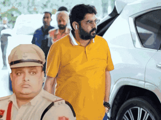 ईडी रेड से बौखलाए बाहुबली राव इंद्रजीत की पोस्ट:लिखा-प्रदेश में फाइनेंसर–गुंडा–पुलिस गठजोड़, ब्याज की आड़ में चल रहा डर का कारोबार