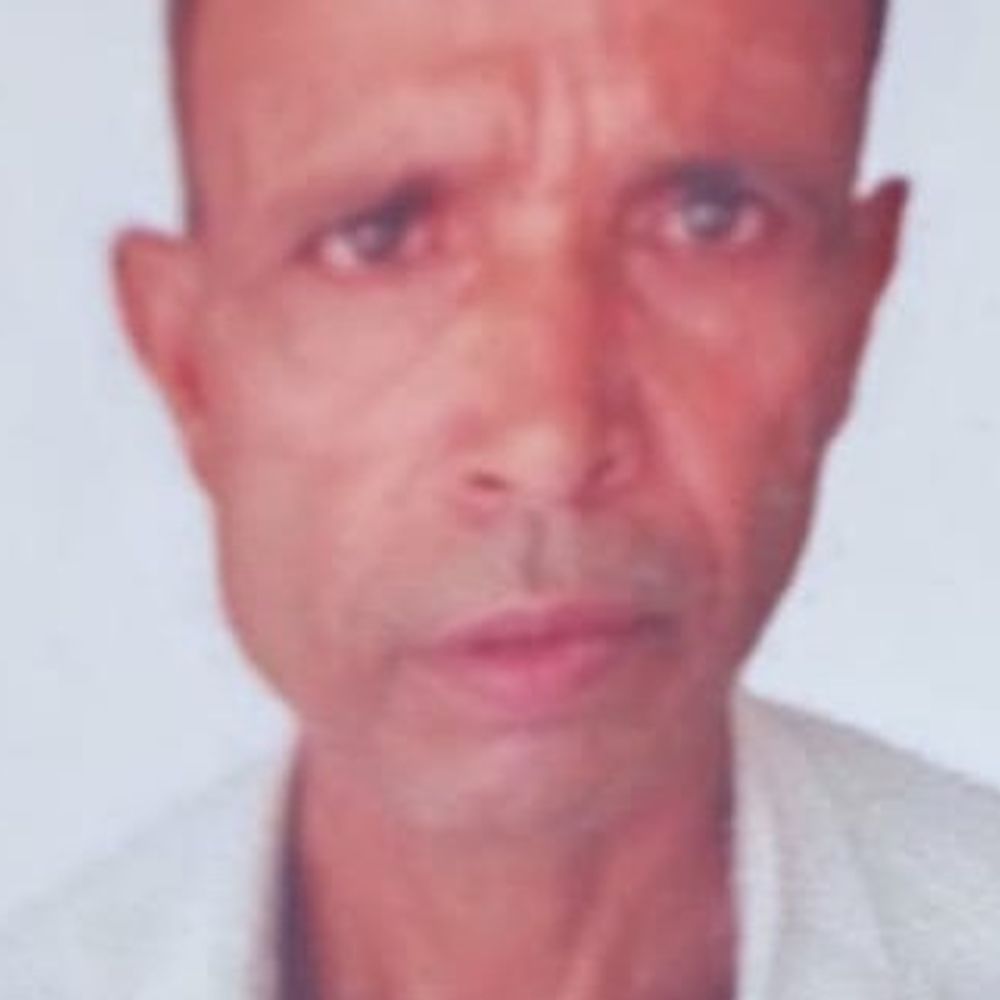 अज्ञात वाहन की टक्कर से पिकअप चालक की मौत:श्रावस्ती में NH10 पर हुआ हादसा, खाई में गिरा वाहन, चालक की तलाश