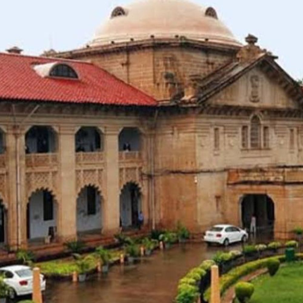 संभल कब्रिस्तान पर हाईकोर्ट का हस्तक्षेप से इंकार:हाईकोर्ट ने याचिकाकर्ताओं को राहत नहीं दी, रेवेन्यू टीम के सामने पेश हों