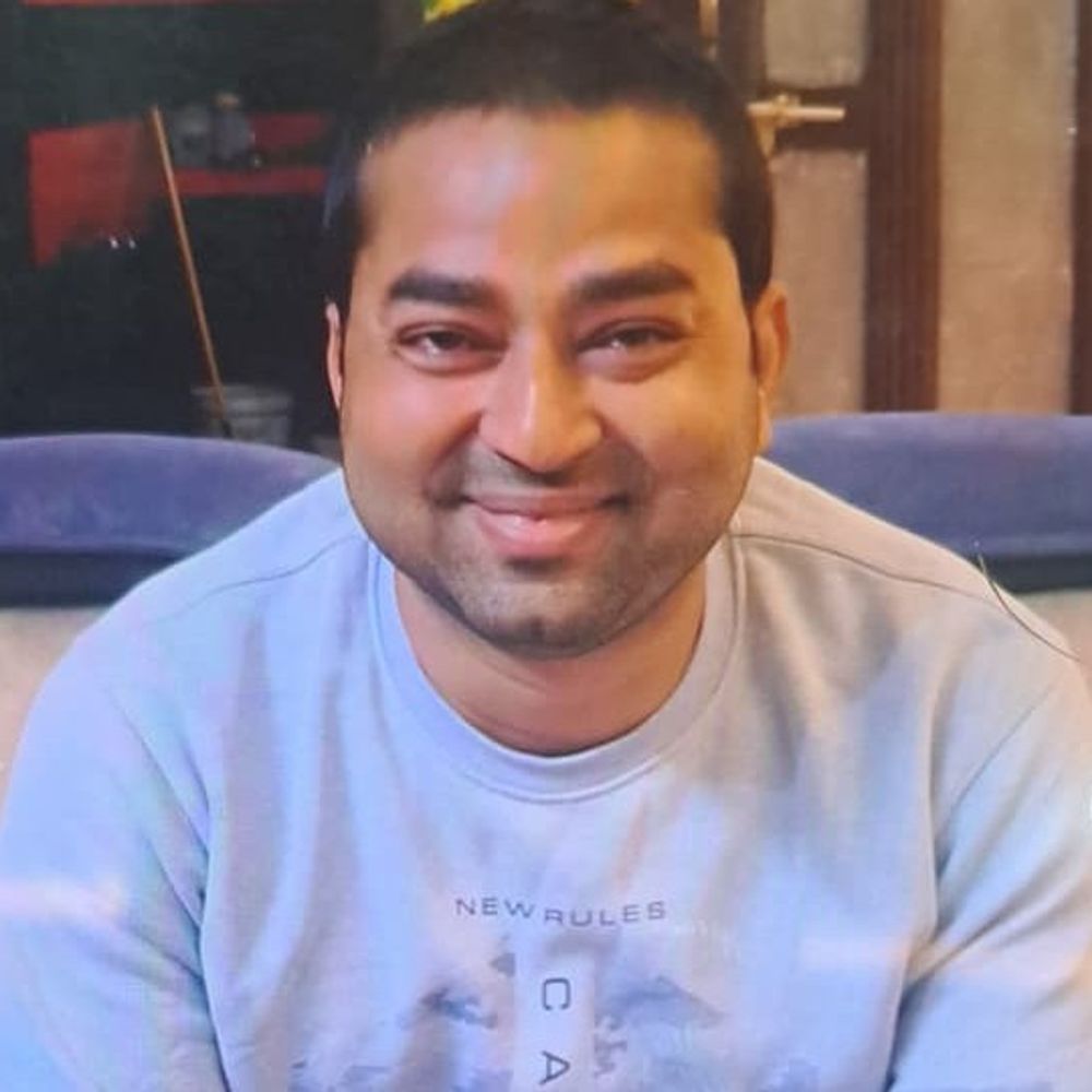 वाईफ को लोकेशन भेजी, सरयू में छलांग लगा दी:अयोध्या कोतवाली क्षेत्र में नदी से बरामद हुआ बैंक मैनेजर का शव